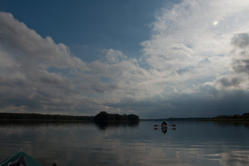 Aufziehendes Gewitter über dem Plätlinsee